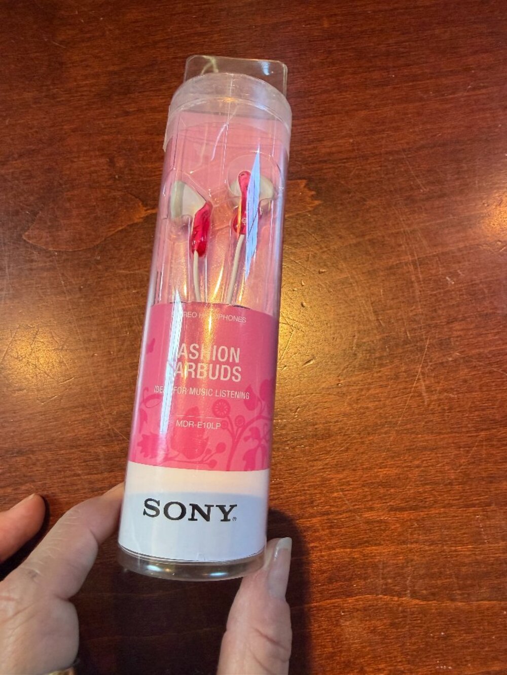 SONY Fashion Earbuds Ear Buds Headphones MDR E10LP Pink New NIB